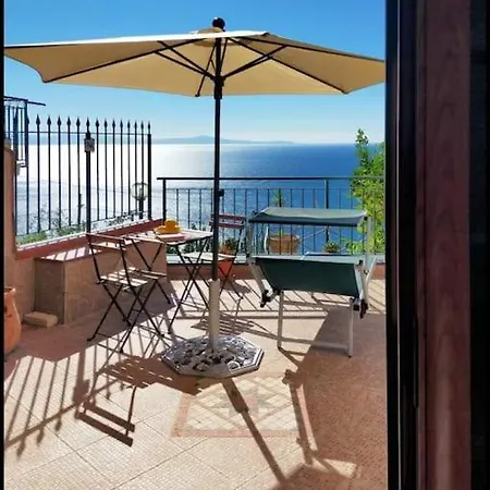 Appartement Sopra Il Mare Di House *
